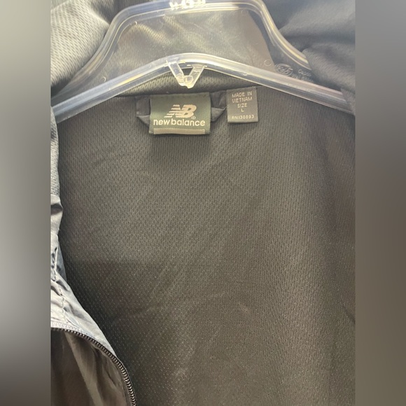 Light weight Jacket - Picture 7 of 16